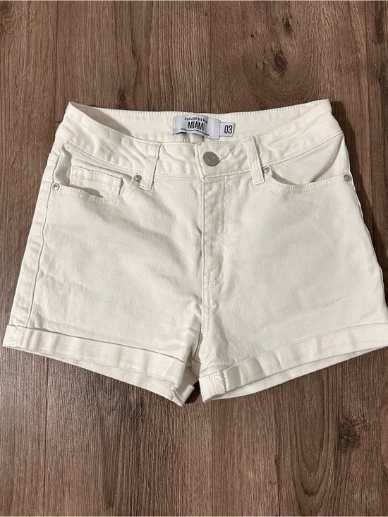 refuge denim Miami Pants - Shorts White High-Rise Denim Shorts Jean